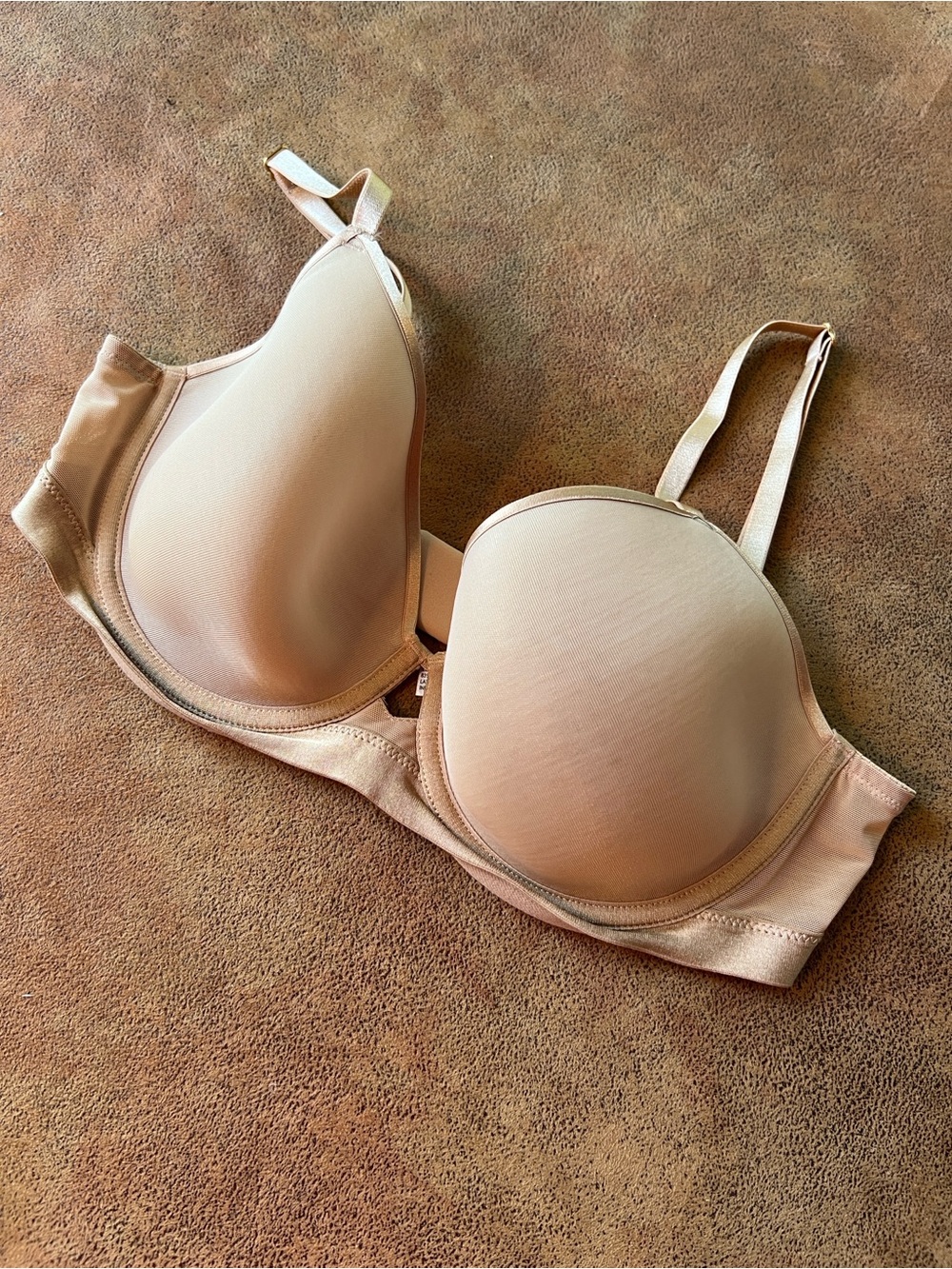 Soma Lightest Lift smooth perfect coverage Nude Beige Lightly Padded T-Shirt Bra